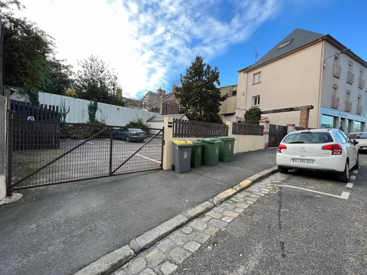 Cosy Loire, T2 Neuf, Front De Loire ,Vue Cathedrale,5Min A Pied Centre Ville Et Parking Prive ออร์เลออง ภายนอก รูปภาพ