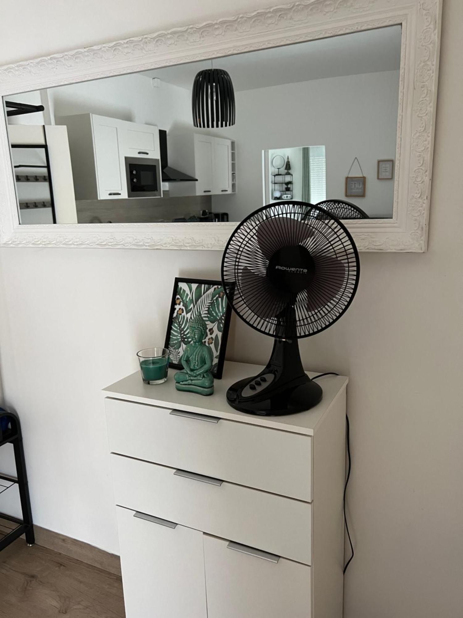 Cosy Loire, T2 Neuf, Front De Loire ,Vue Cathedrale,5Min A Pied Centre Ville Et Parking Prive ออร์เลออง ภายนอก รูปภาพ